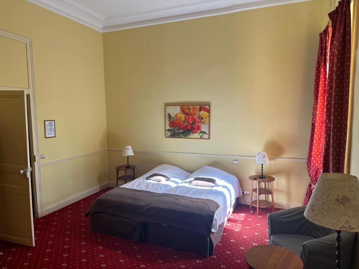 Camping Et Hotel Chateau Du Haget Montesquiou Екстер'єр фото